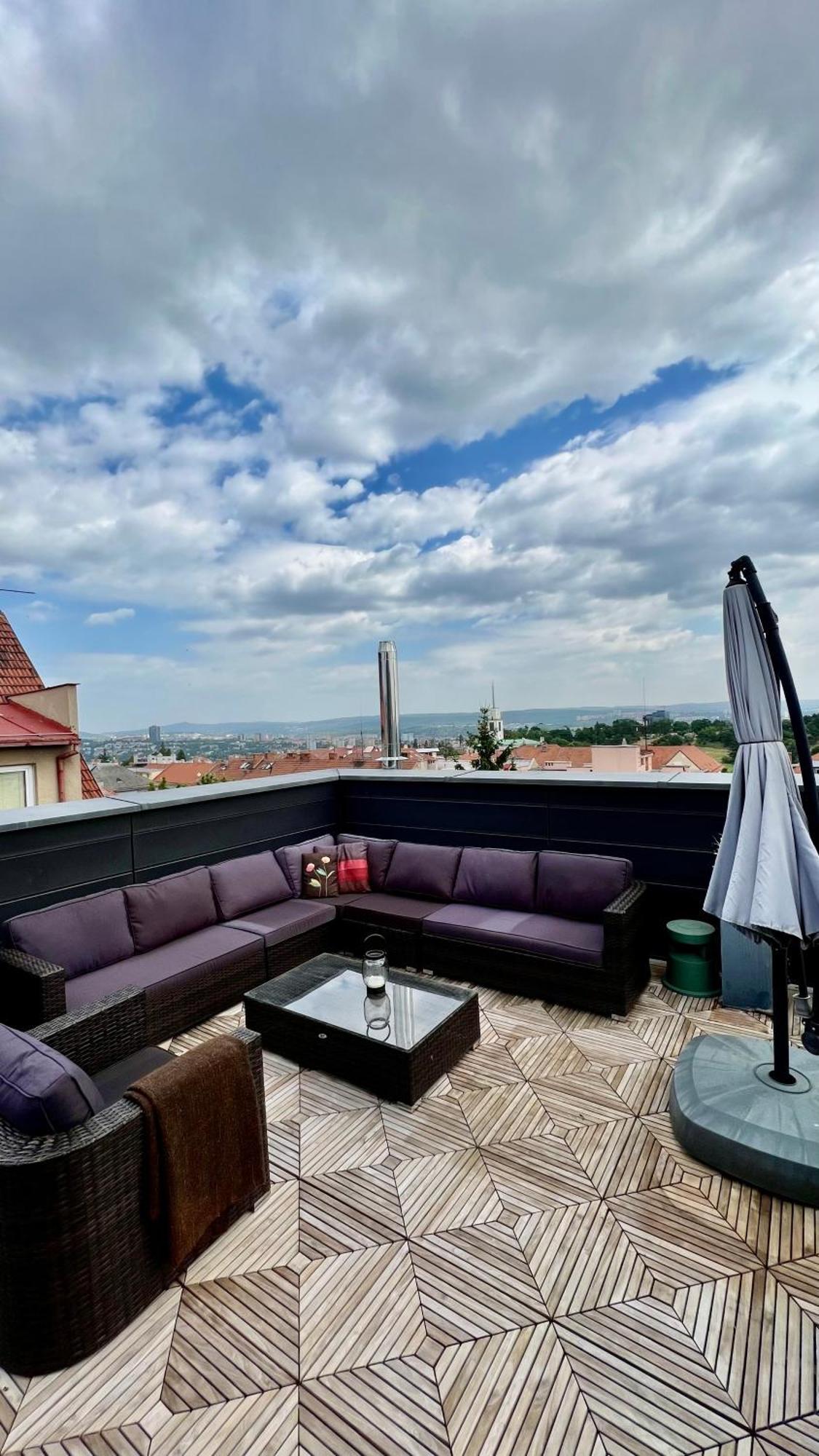Apartman Se Saunou A Terasou S Vyhledem Na Brno Exterior foto